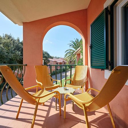 Koversada Apartments Naturist Park Vrsar Bagian luar foto