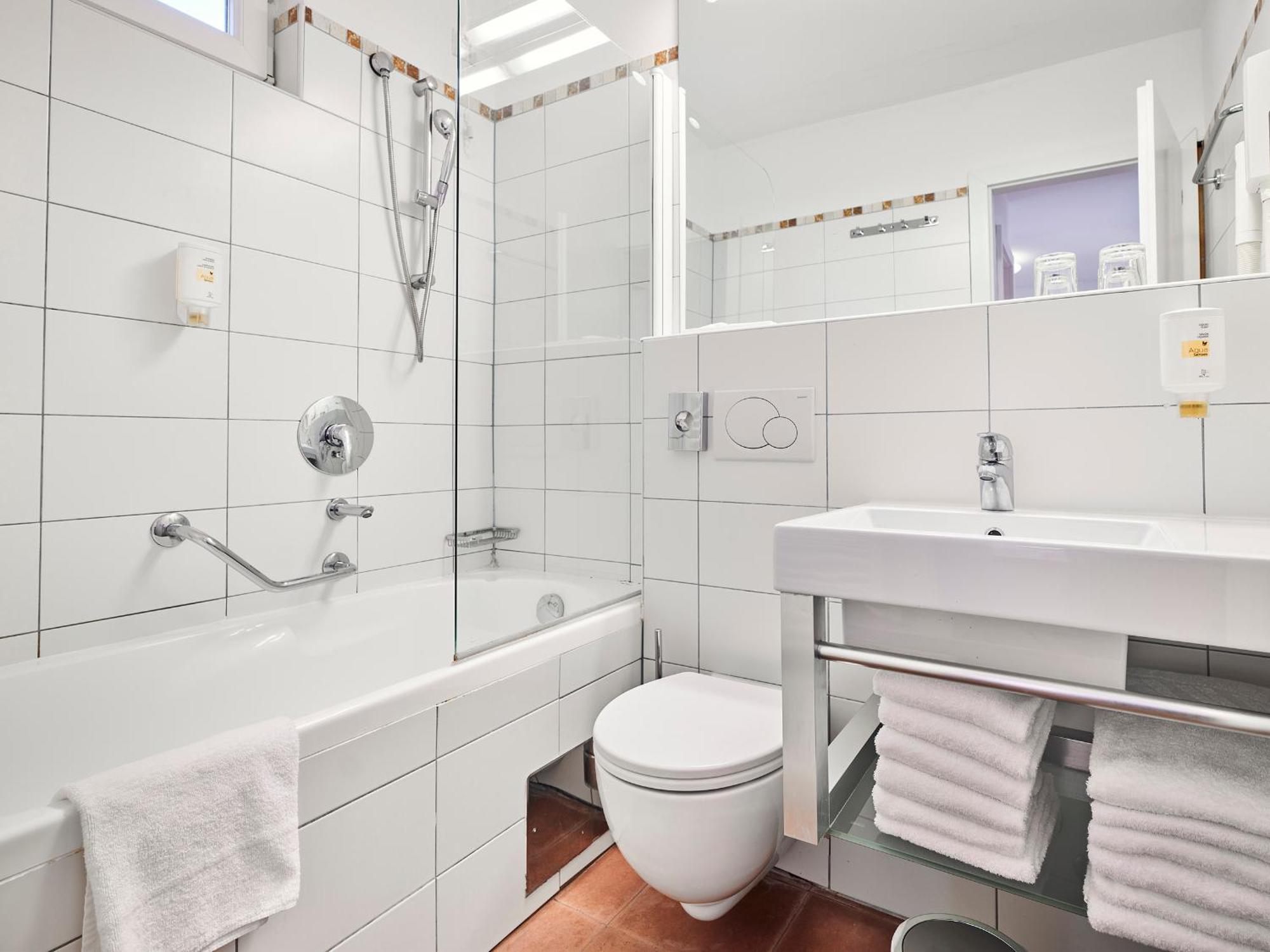 Koversada Apartments Naturist Park Vrsar Ruang foto