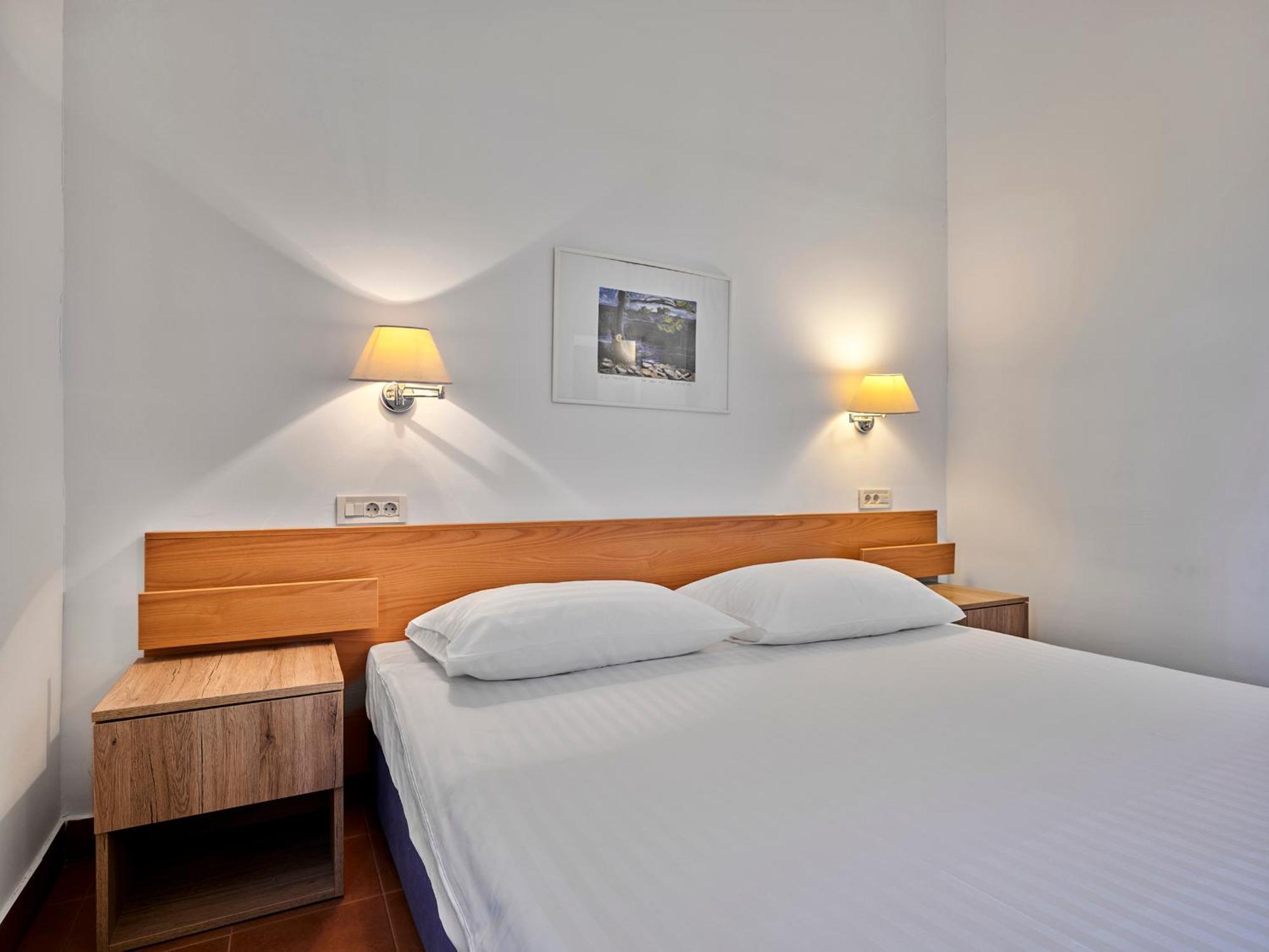 Koversada Apartments Naturist Park Vrsar Ruang foto