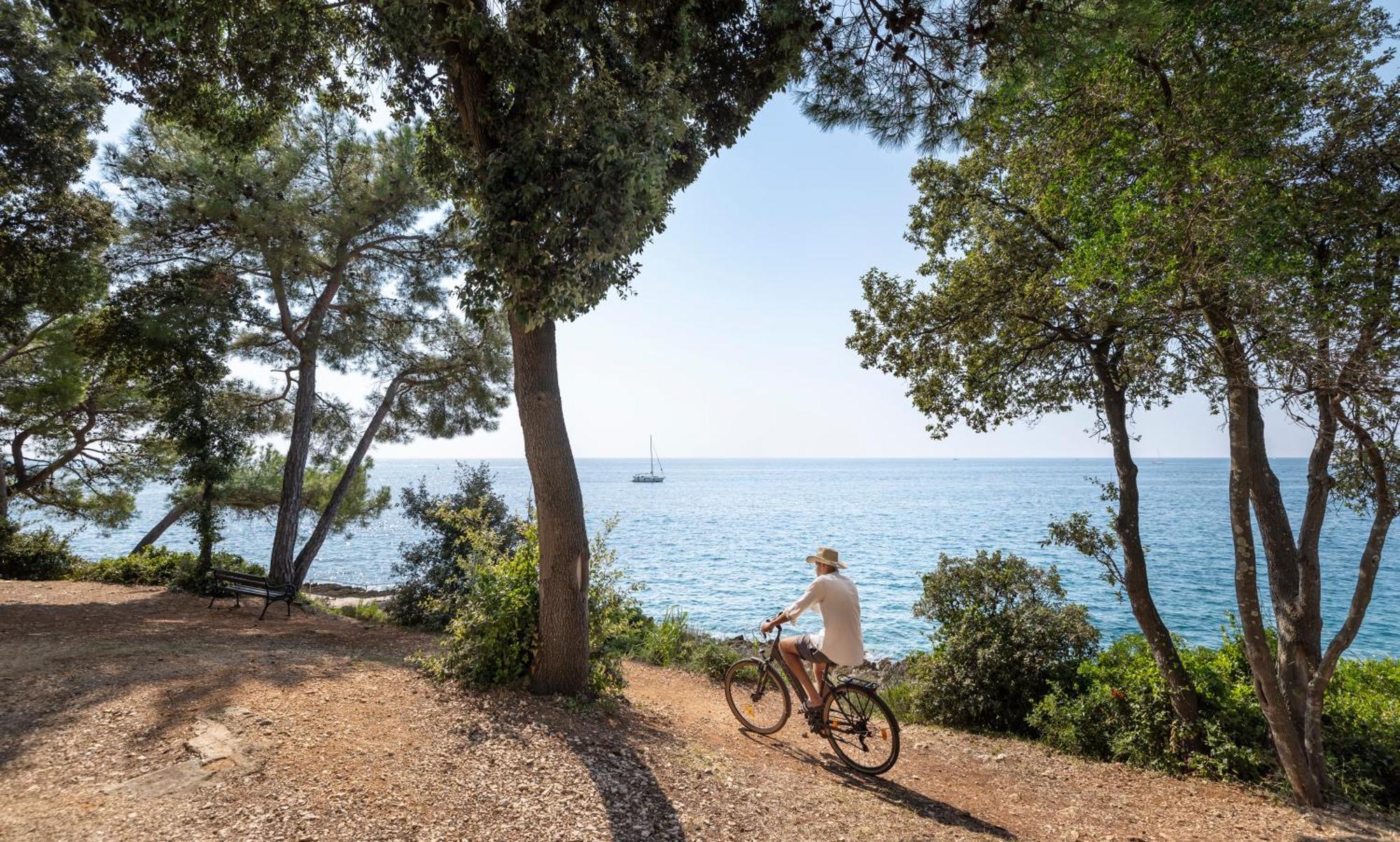 Koversada Apartments Naturist Park Vrsar Bagian luar foto